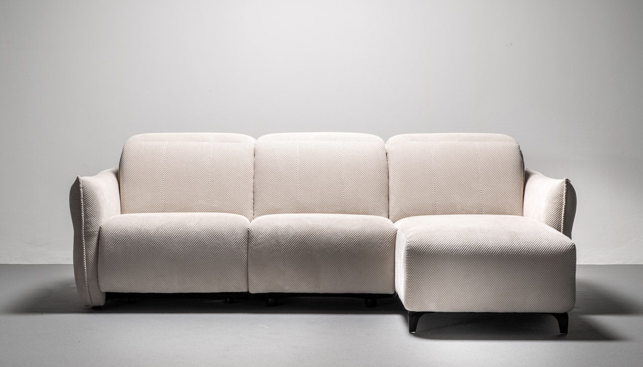Canapé ALBA avec têtières Recliner et relaxation électrique en option – canapé tissu ou cuir à Valognes